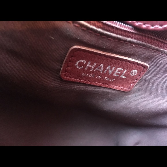 Authentic Chanel Bag - Picture 4 of 11